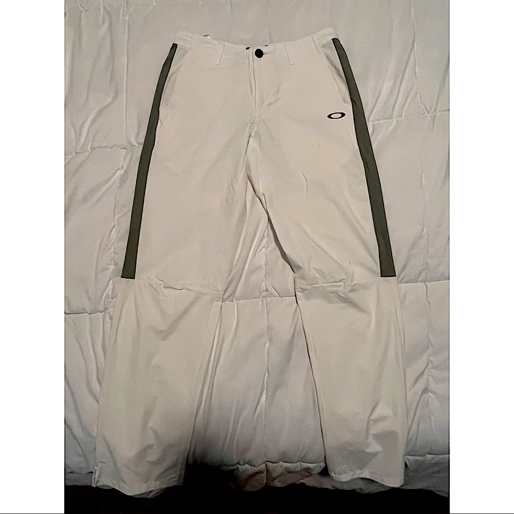 Oakley men’s pants sz 30